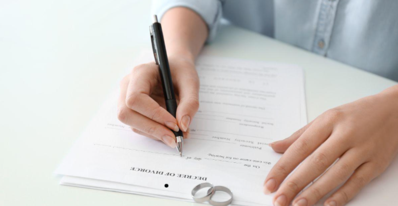 Dealing with Health Insurance Coverage in Separation Agreements