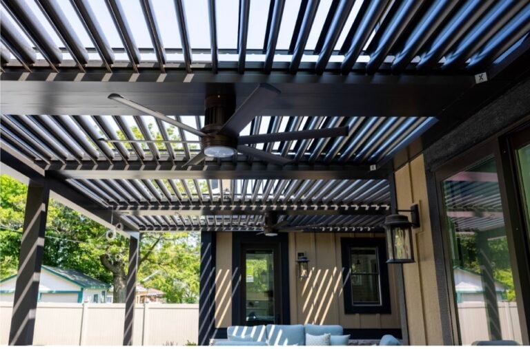 From Backyard to Luxury Oasis: Designing with Smart Pergolas