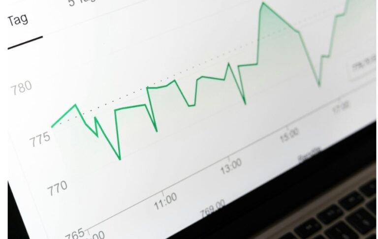 Understanding the Cost of Laser Hair Removal Through Insights from the Laser Cambridge Treatment Calculator